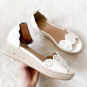 Torrid Scallop Espadrille Wedge Platform Lug Sole Sandal Sz 11 Wide